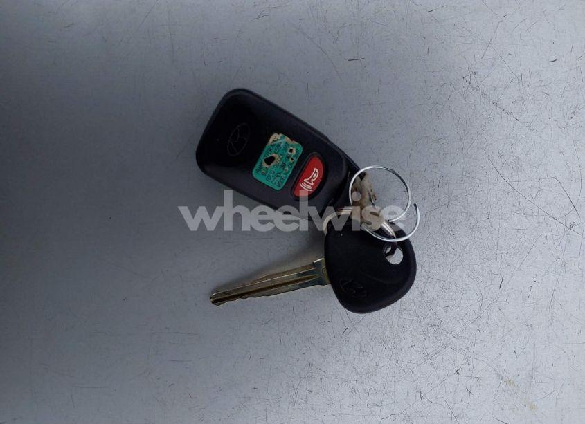 Photo 11 of 2014 Hyundai Elantra LIMITED (VIN 5NPDH4AE3EH509974)