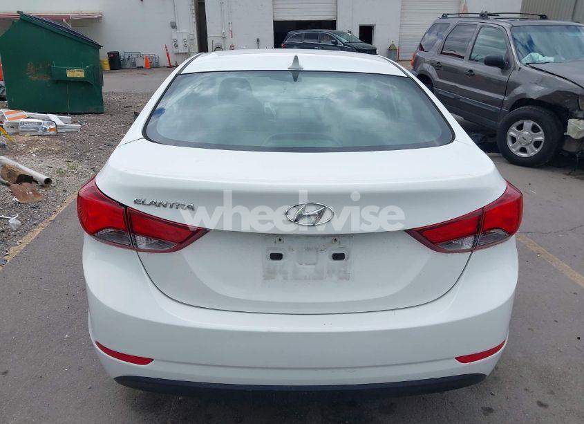 Photo 17 of 2014 Hyundai Elantra SE (VIN 5NPDH4AE3EH515757)