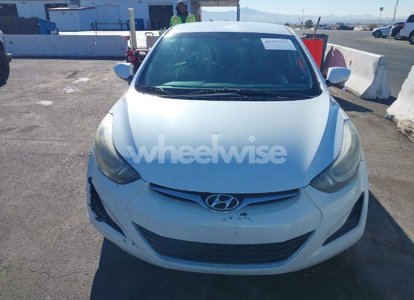 Photo 13 of 2014 Hyundai Elantra SE (VIN 5NPDH4AE3EH516648)