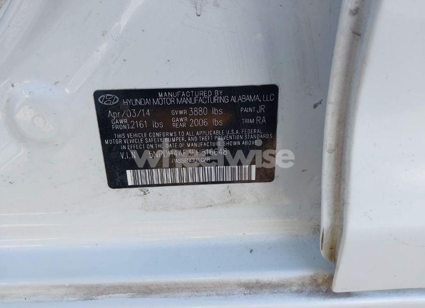 Photo 9 of 2014 Hyundai Elantra SE (VIN 5NPDH4AE3EH516648)