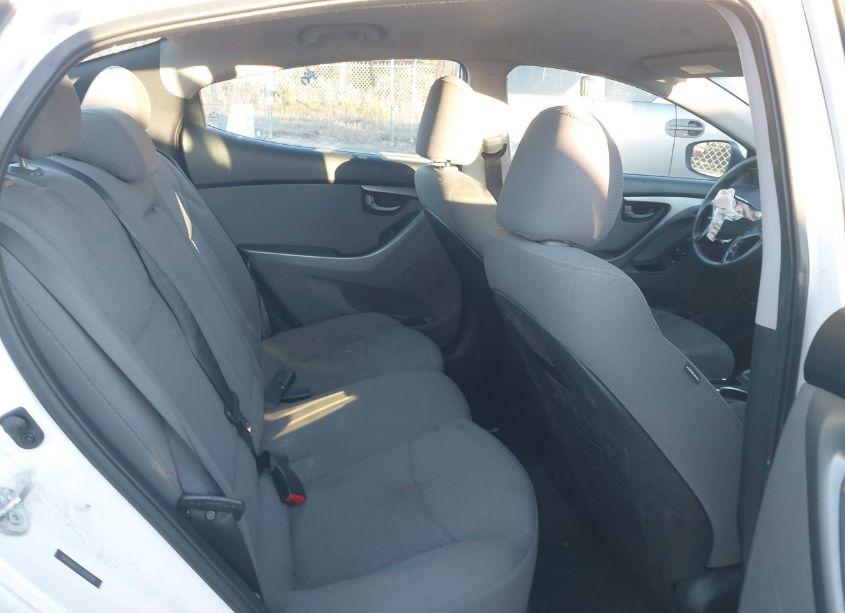Photo 8 of 2014 Hyundai Elantra SE (VIN 5NPDH4AE3EH518254)