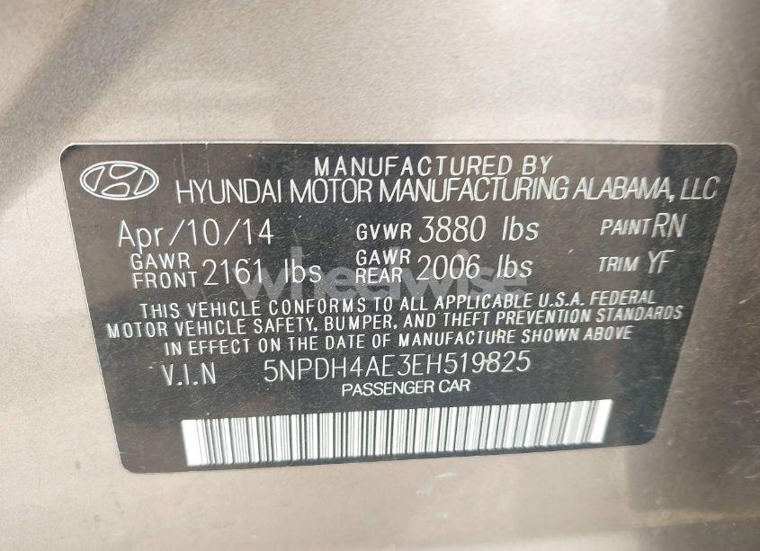 Photo 9 of 2014 Hyundai Elantra SE (VIN 5NPDH4AE3EH519825)