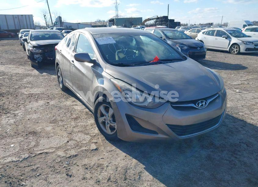 2014 Hyundai Elantra SE (VIN 5NPDH4AE3EH520764) main photo