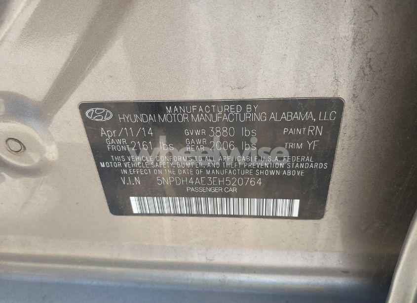 Photo 9 of 2014 Hyundai Elantra SE (VIN 5NPDH4AE3EH520764)