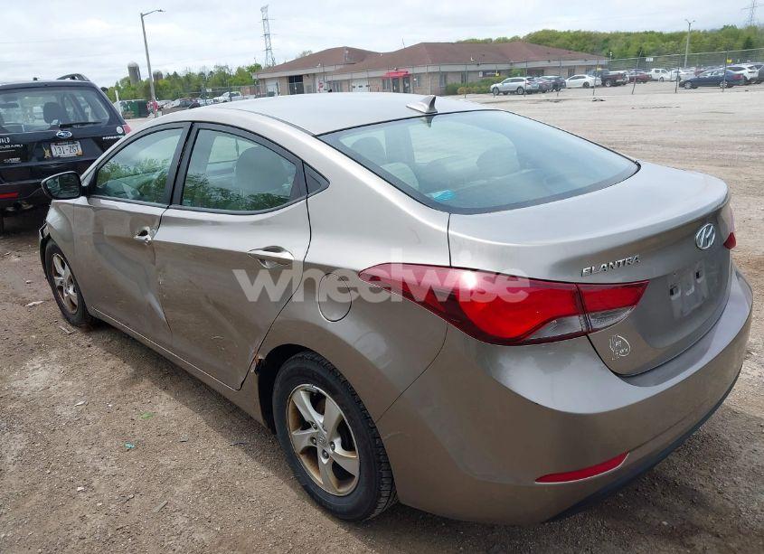 Photo 3 of 2014 Hyundai Elantra SE (VIN 5NPDH4AE3EH531621)
