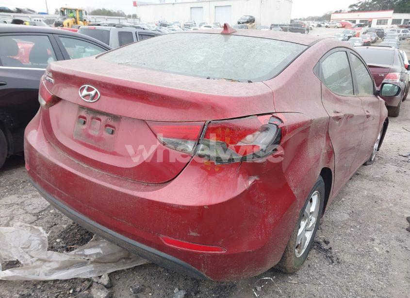 Photo 4 of 2014 Hyundai Elantra SE (VIN 5NPDH4AE3EH534423)