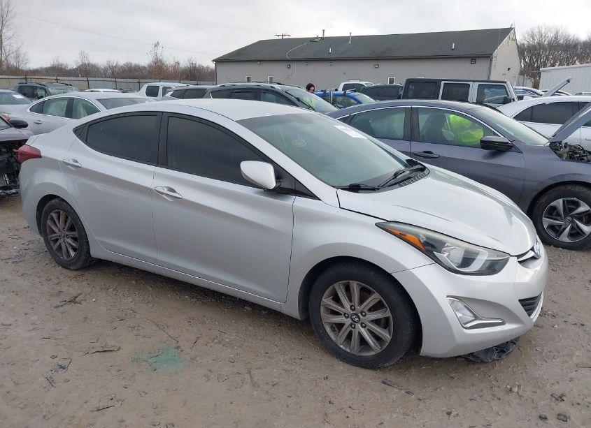 Photo 13 of 2015 Hyundai Elantra SE (VIN 5NPDH4AE3FH551045)