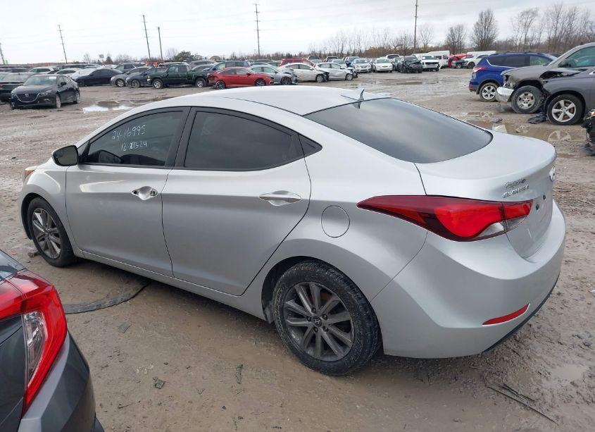 Photo 14 of 2015 Hyundai Elantra SE (VIN 5NPDH4AE3FH551045)