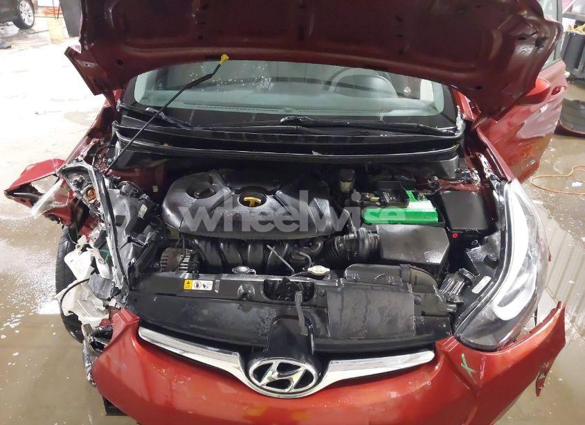 Photo 10 of 2015 Hyundai Elantra SE (VIN 5NPDH4AE3FH555340)