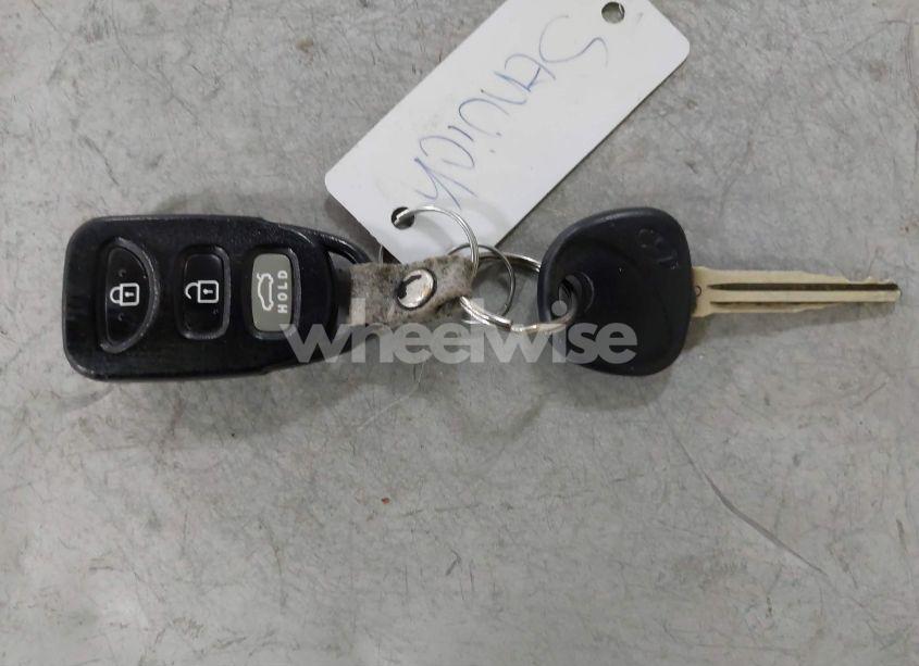 Photo 11 of 2015 Hyundai Elantra SE (VIN 5NPDH4AE3FH555340)