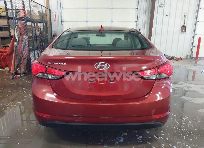 Photo 16 of 2015 Hyundai Elantra SE (VIN 5NPDH4AE3FH555340)