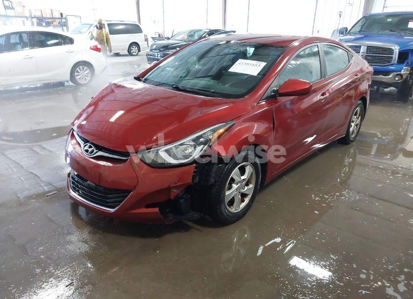 Photo 2 of 2015 Hyundai Elantra SE (VIN 5NPDH4AE3FH555340)