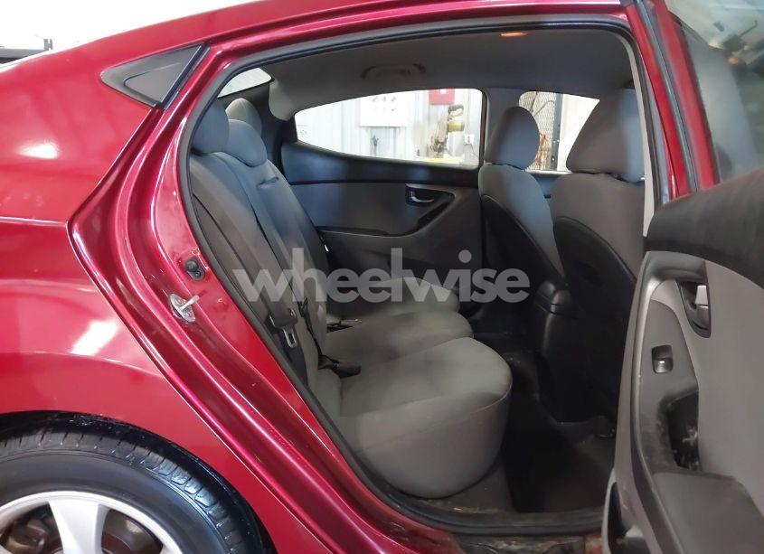 Photo 8 of 2015 Hyundai Elantra SE (VIN 5NPDH4AE3FH555340)