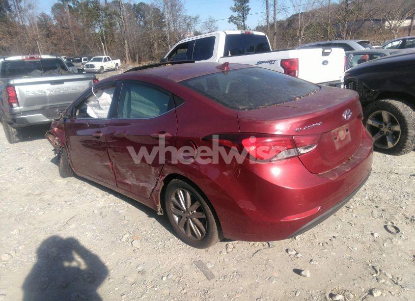 Photo 3 of 2015 Hyundai Elantra SE (VIN 5NPDH4AE3FH557072)