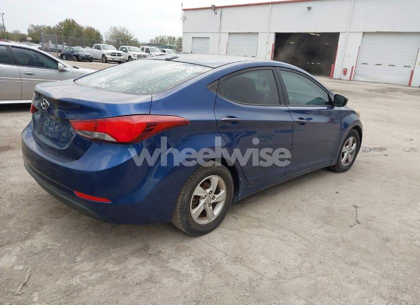 Photo 4 of 2015 Hyundai Elantra SE (VIN 5NPDH4AE3FH564748)