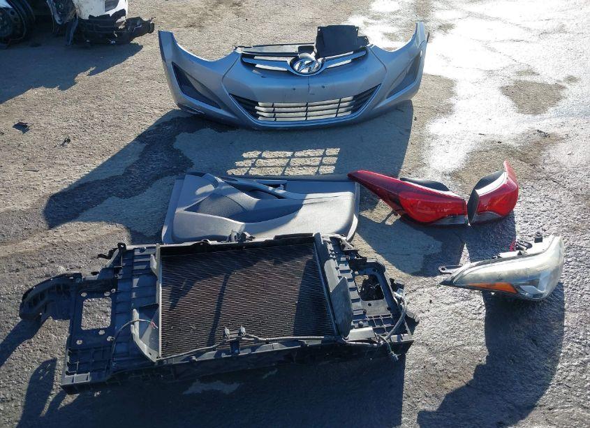 Photo 11 of 2015 Hyundai Elantra SE (VIN 5NPDH4AE3FH566001)