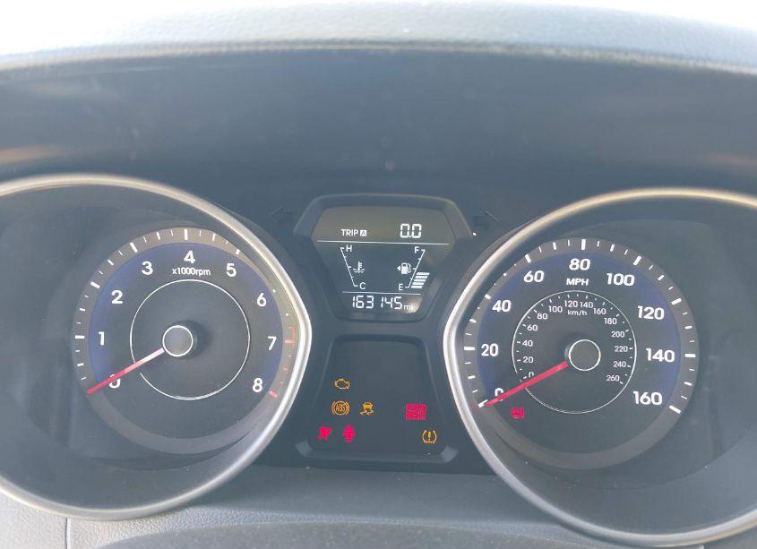 Photo 7 of 2015 Hyundai Elantra SE (VIN 5NPDH4AE3FH566001)