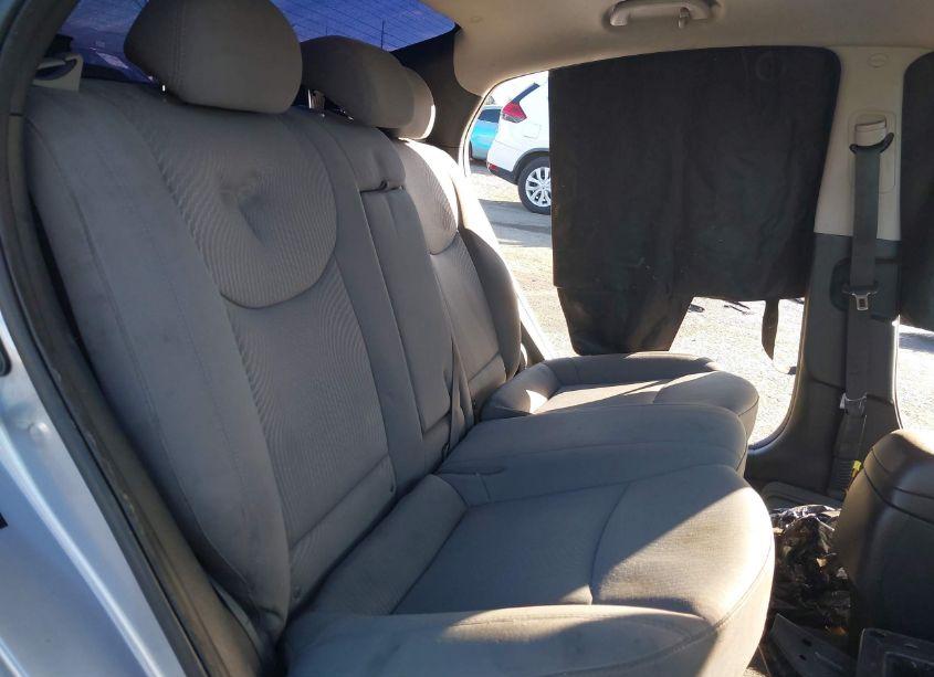 Photo 8 of 2015 Hyundai Elantra SE (VIN 5NPDH4AE3FH566001)