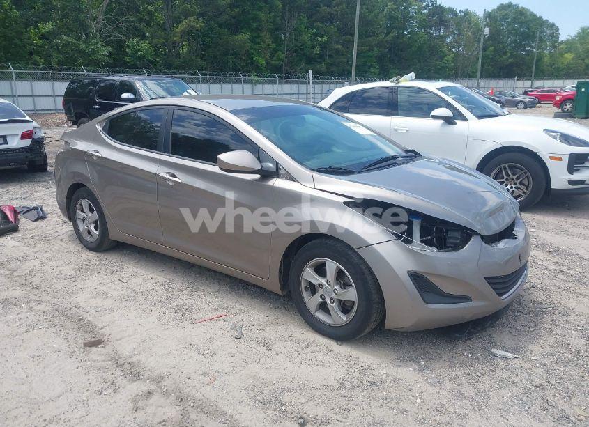 2015 Hyundai Elantra SE (VIN 5NPDH4AE3FH567553) main photo