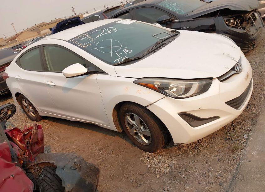 2015 Hyundai Elantra SE (VIN 5NPDH4AE3FH578732) main photo