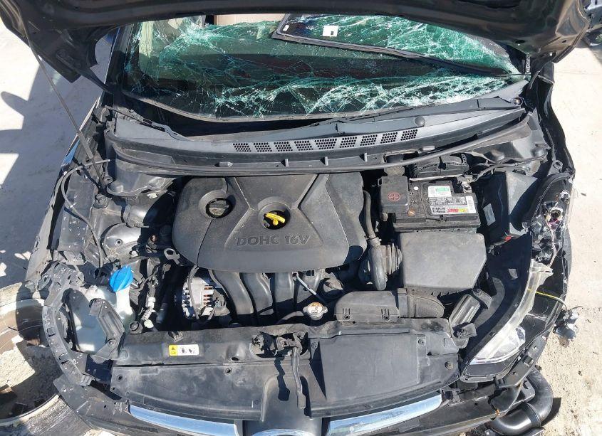 Photo 10 of 2015 Hyundai Elantra SE (VIN 5NPDH4AE3FH583090)