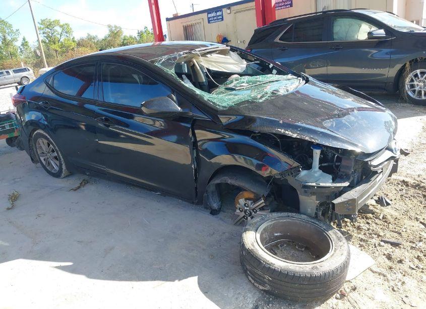 Photo 14 of 2015 Hyundai Elantra SE (VIN 5NPDH4AE3FH583090)