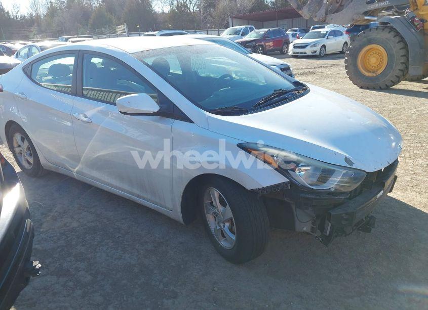 2015 Hyundai Elantra SE (VIN 5NPDH4AE3FH589987) main photo