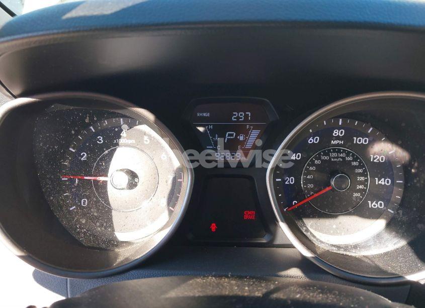 Photo 7 of 2015 Hyundai Elantra SE (VIN 5NPDH4AE3FH589987)