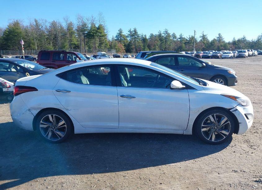 Photo 13 of 2015 Hyundai Elantra LIMITED (VIN 5NPDH4AE3FH623460)