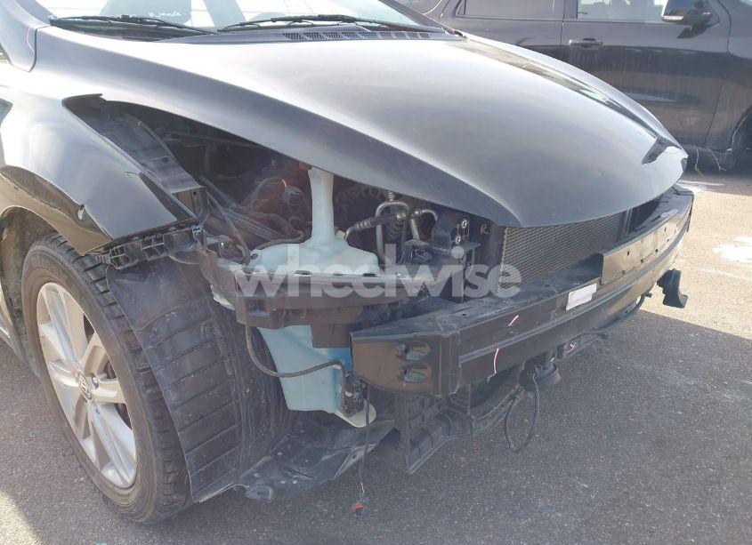 Photo 17 of 2015 Hyundai Elantra SE (VIN 5NPDH4AE3FH623510)