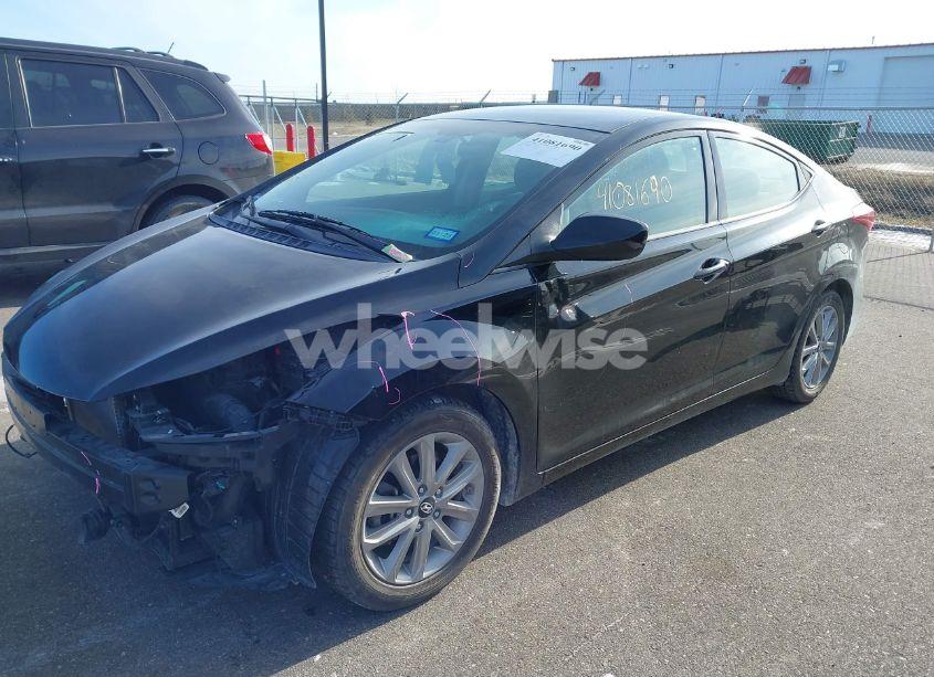 Photo 2 of 2015 Hyundai Elantra SE (VIN 5NPDH4AE3FH623510)