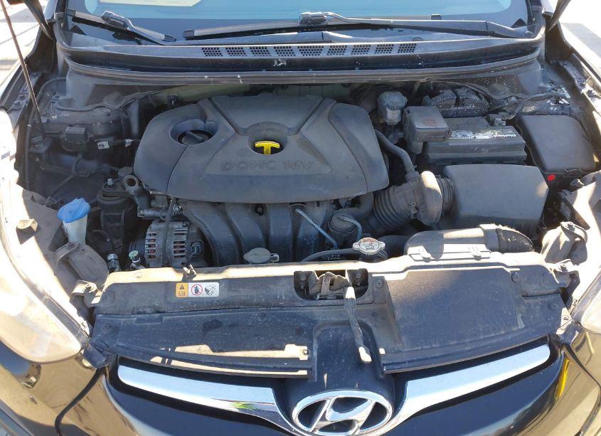 Photo 10 of 2015 Hyundai Elantra SE (VIN 5NPDH4AE3FH624298)