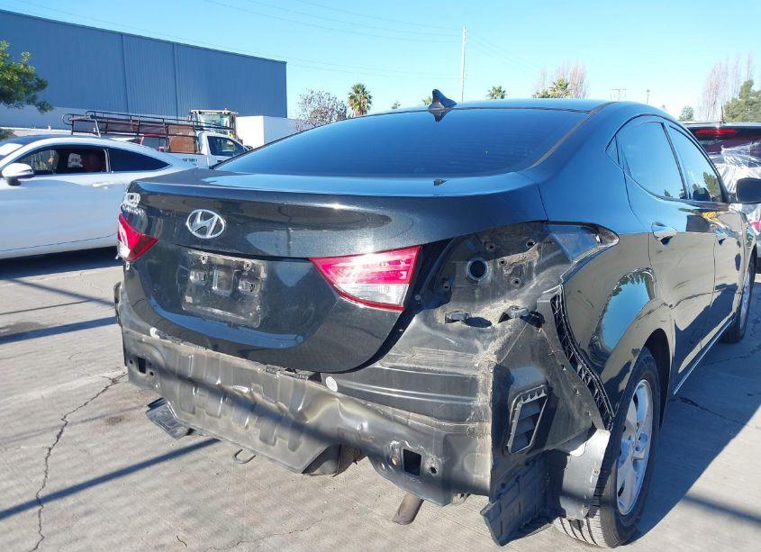 Photo 18 of 2015 Hyundai Elantra SE (VIN 5NPDH4AE3FH624298)