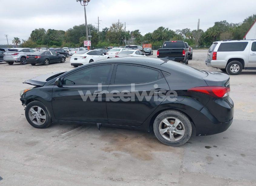 Photo 15 of 2015 Hyundai Elantra SE (VIN 5NPDH4AE3FH636712)