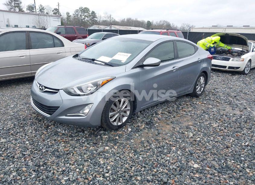 Photo 2 of 2015 Hyundai Elantra SE (VIN 5NPDH4AE3FH639271)
