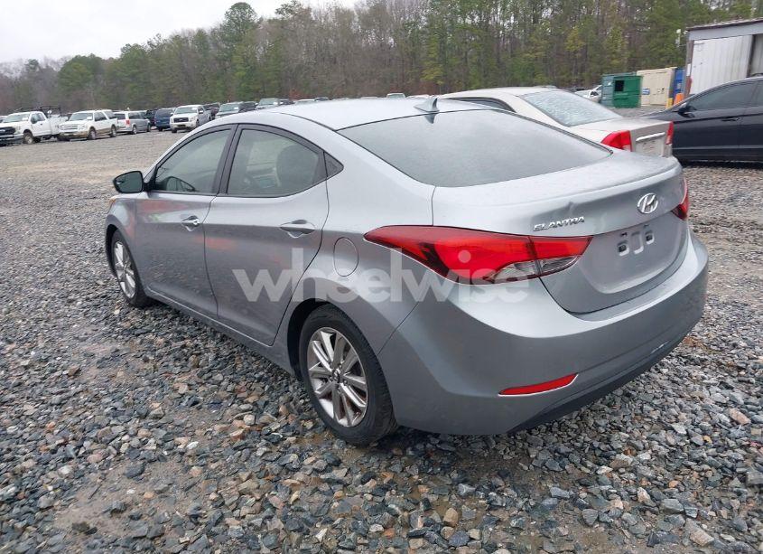 Photo 3 of 2015 Hyundai Elantra SE (VIN 5NPDH4AE3FH639271)