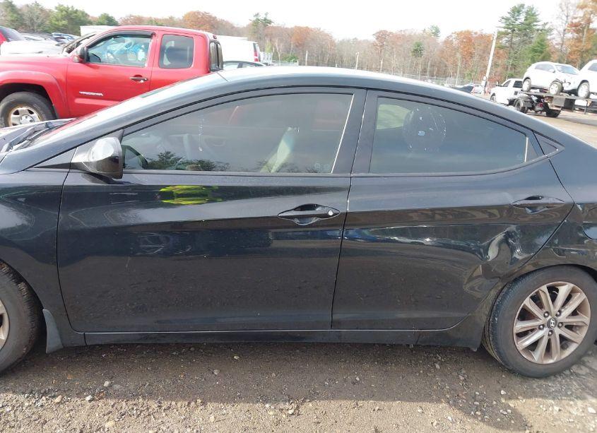 Photo 14 of 2016 Hyundai Elantra SE (VIN 5NPDH4AE3GH654676)