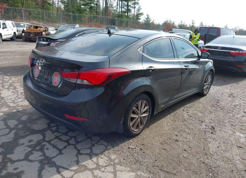 Photo 4 of 2016 Hyundai Elantra SE (VIN 5NPDH4AE3GH654676)