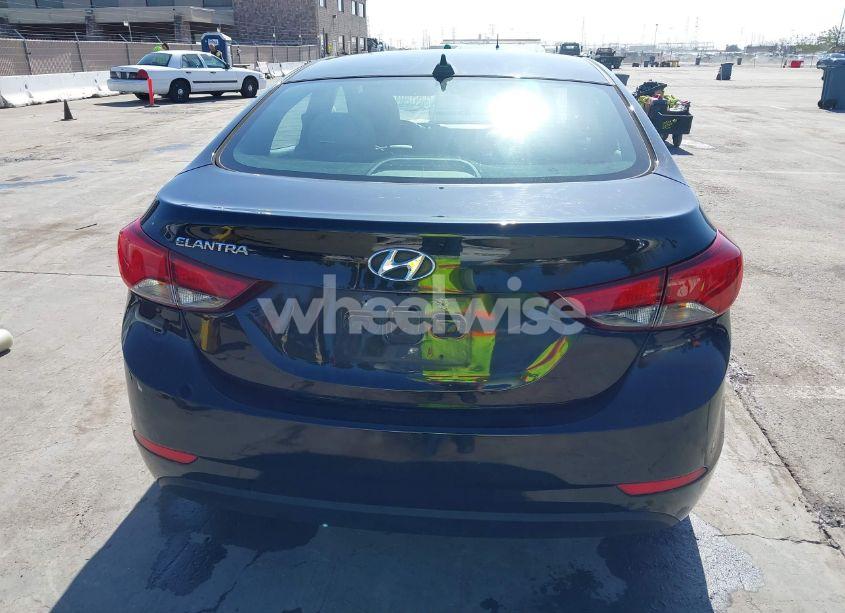 Photo 16 of 2016 Hyundai Elantra SE (VIN 5NPDH4AE3GH673552)