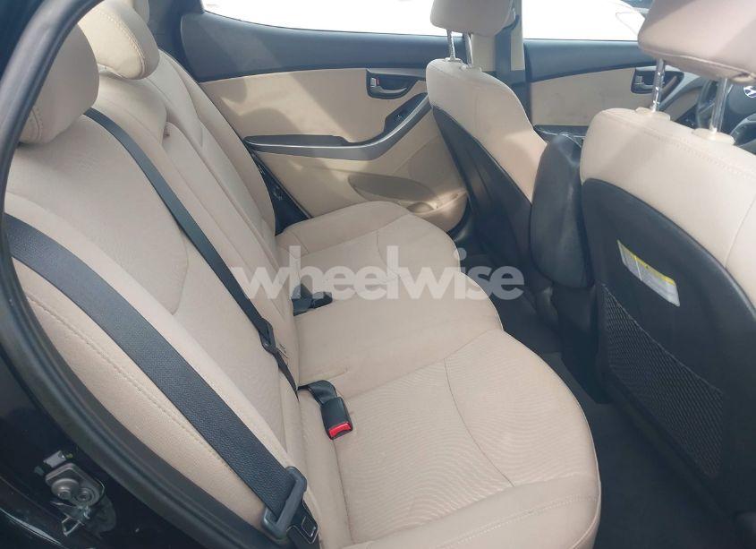 Photo 8 of 2016 Hyundai Elantra SE (VIN 5NPDH4AE3GH673552)