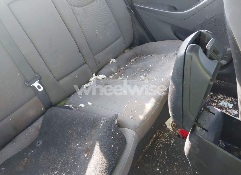 Photo 8 of 2016 Hyundai Elantra SE (VIN 5NPDH4AE3GH683949)