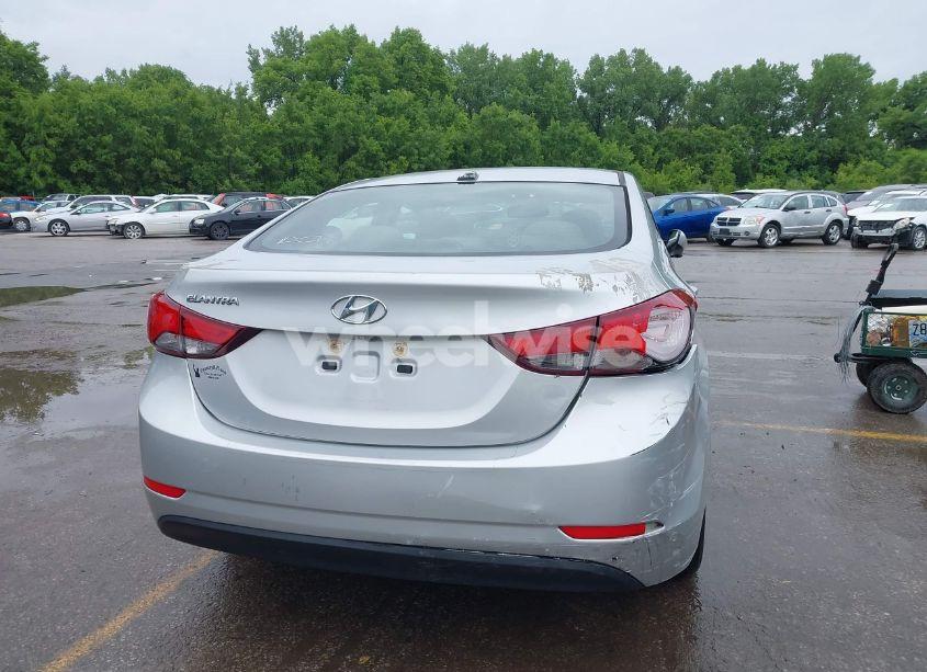 Photo 12 of 2016 Hyundai Elantra SE (VIN 5NPDH4AE3GH684633)