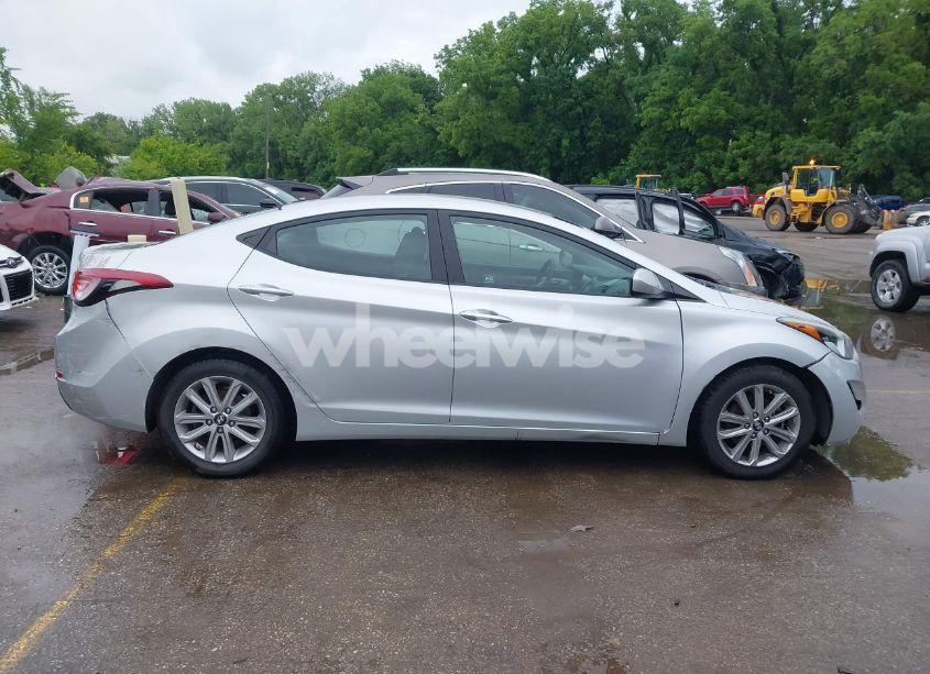 Photo 14 of 2016 Hyundai Elantra SE (VIN 5NPDH4AE3GH684633)