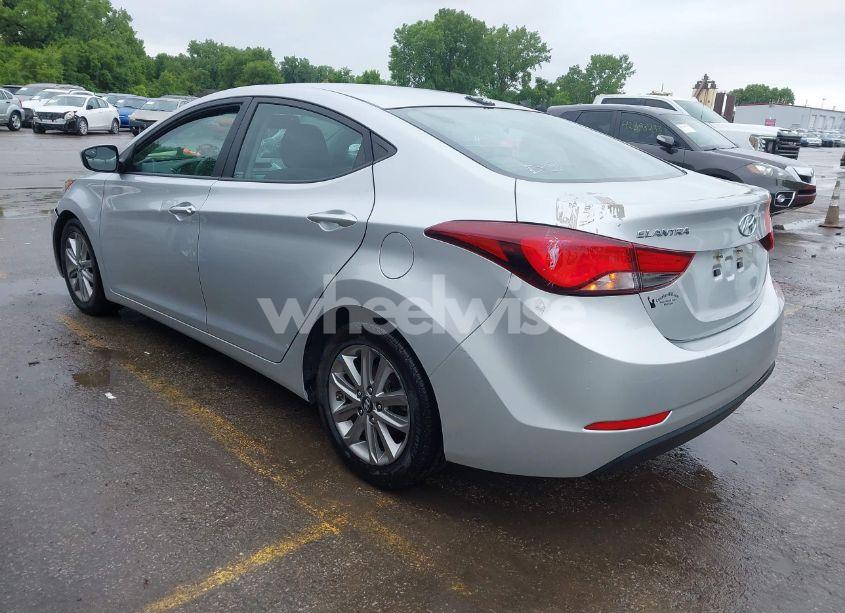 Photo 3 of 2016 Hyundai Elantra SE (VIN 5NPDH4AE3GH684633)