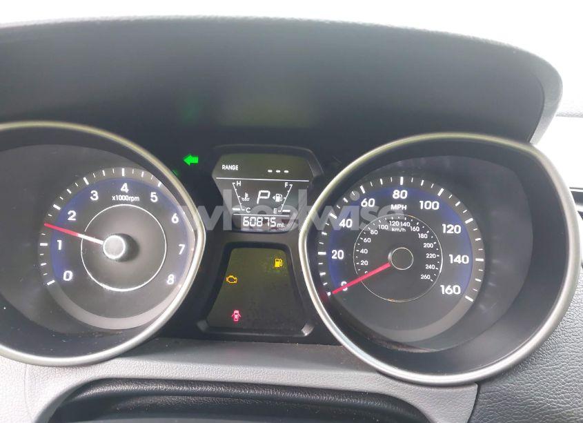 Photo 7 of 2016 Hyundai Elantra SE (VIN 5NPDH4AE3GH684633)