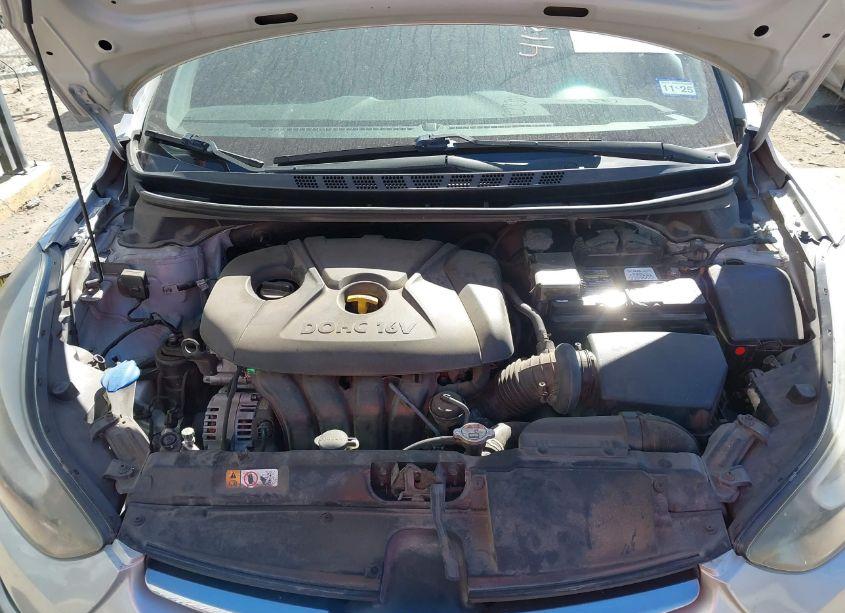 Photo 10 of 2016 Hyundai Elantra SE (VIN 5NPDH4AE3GH685166)