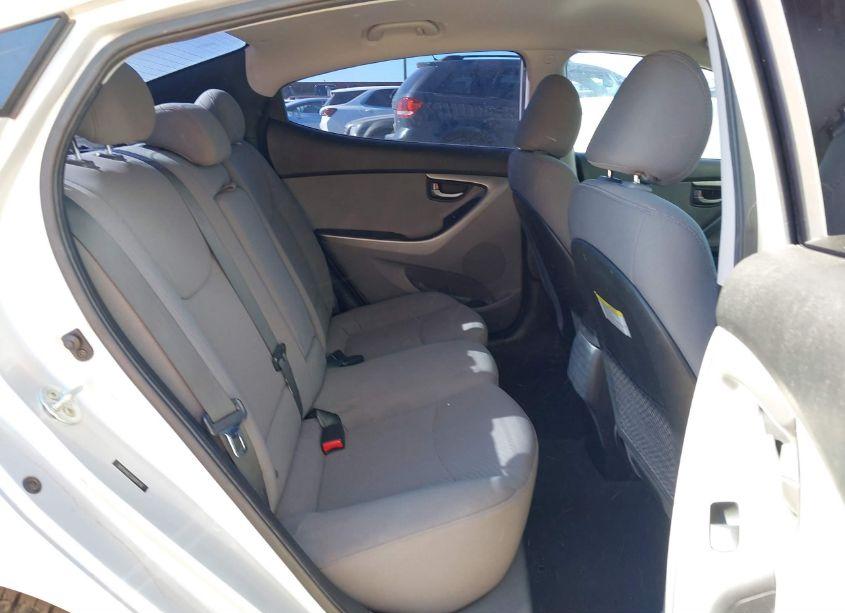 Photo 8 of 2016 Hyundai Elantra SE (VIN 5NPDH4AE3GH685166)