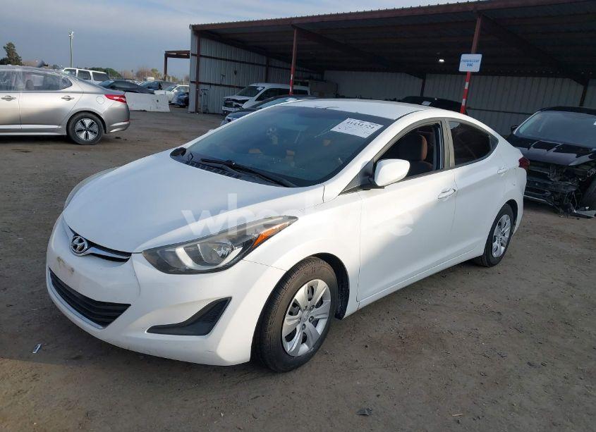 Photo 2 of 2016 Hyundai Elantra SE (VIN 5NPDH4AE3GH686110)