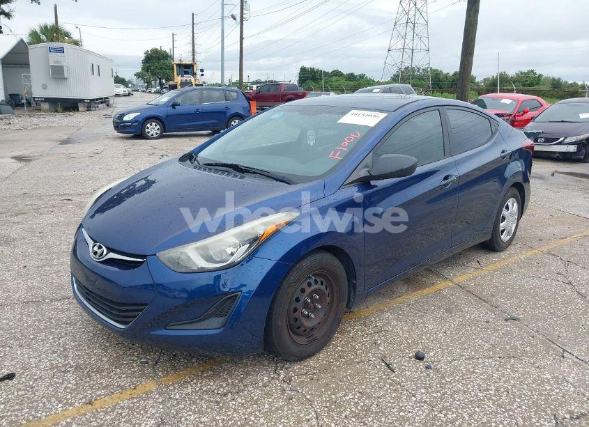 Photo 2 of 2016 Hyundai Elantra SE (VIN 5NPDH4AE3GH692425)