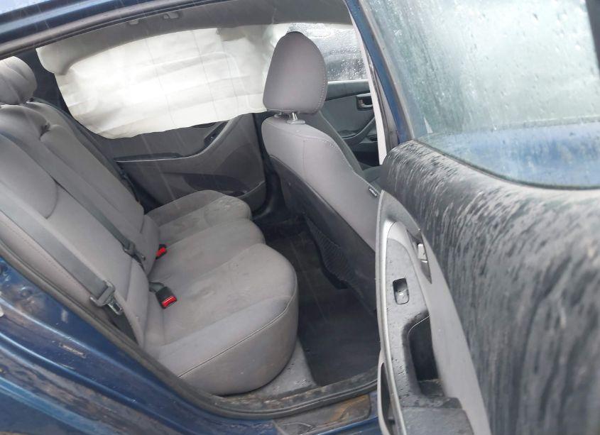 Photo 8 of 2016 Hyundai Elantra SE (VIN 5NPDH4AE3GH726945)